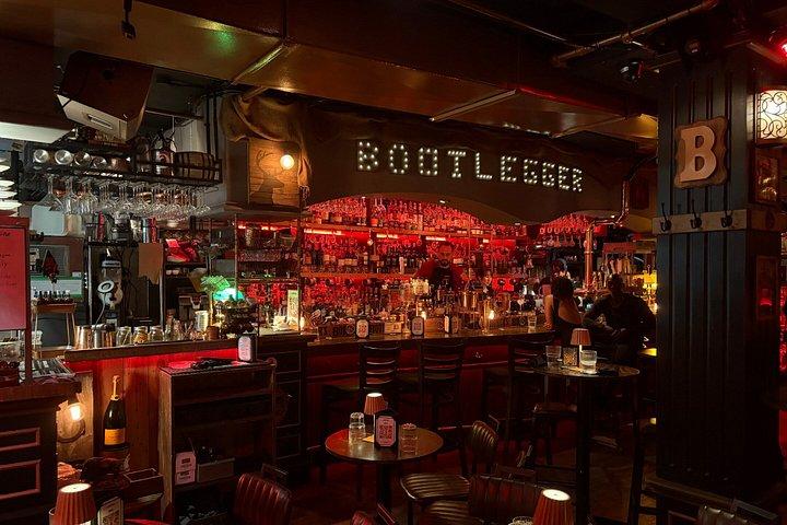 Profi Comedy Show im Prohibition Style Speakeasy (Englisch)