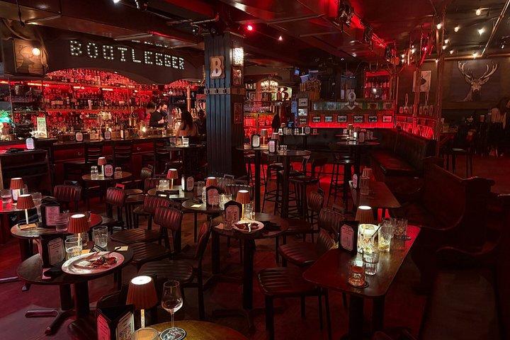 Profi Comedy Show im Prohibition Style Speakeasy (Englisch)