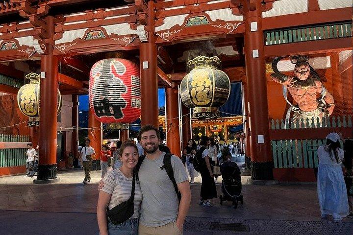 東京プライベート浅草散策ツアー浅草寺抹茶とおもち