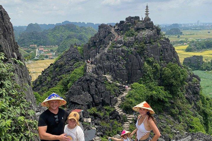 Ninh Binh Day Tour: Hoa Lu/Bai Dinh-Trang An/ Tam Coc - Mua Cave