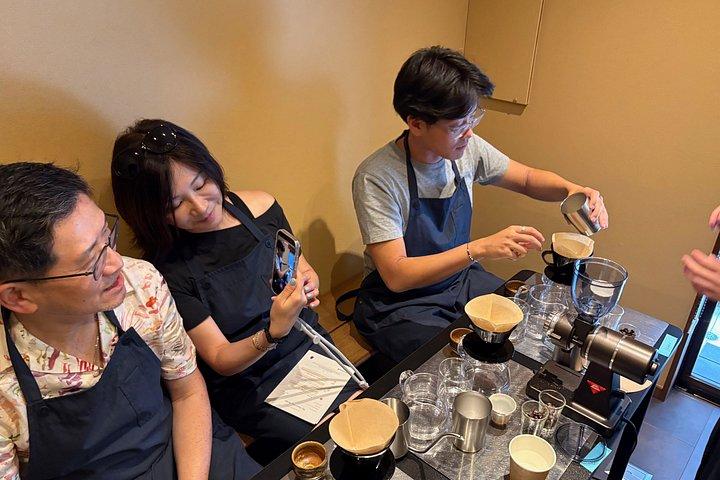 錦市場近くで師匠とコーヒー体験