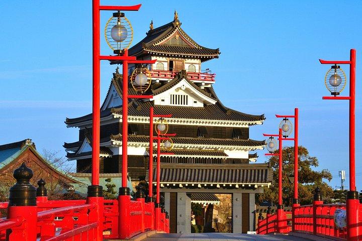 Explore Nagoya Shared Tour with Transportation