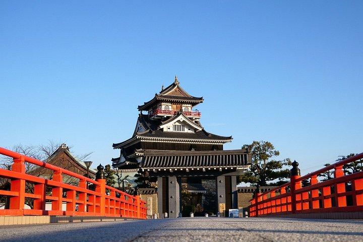 交通機関と名古屋乗り合いツアーを探索