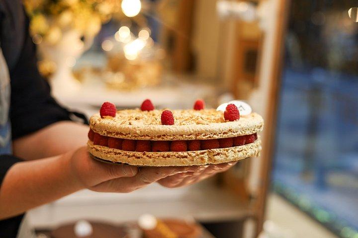 ペストリーとチョコレートのフランス語スイーツ試食ツアー