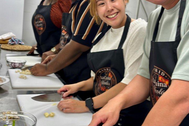 Paella and creative rices Workshop with Sangria in Madrid Center