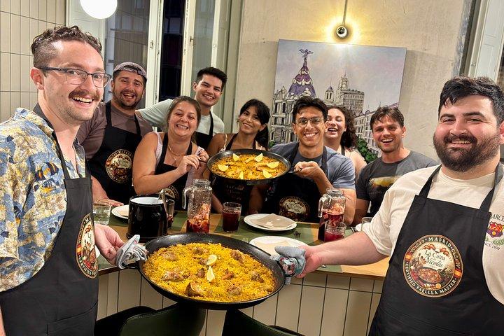 Paella and creative rices Workshop with Sangria in Madrid Center