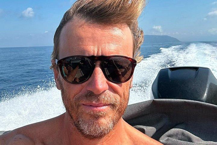 ローマからパルマローラ島とポンツァ諸島への日帰り旅行