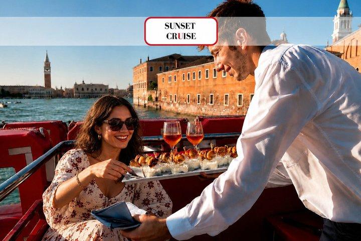 Sunset Lagoon Cruise with Venetian Aperitif & Music