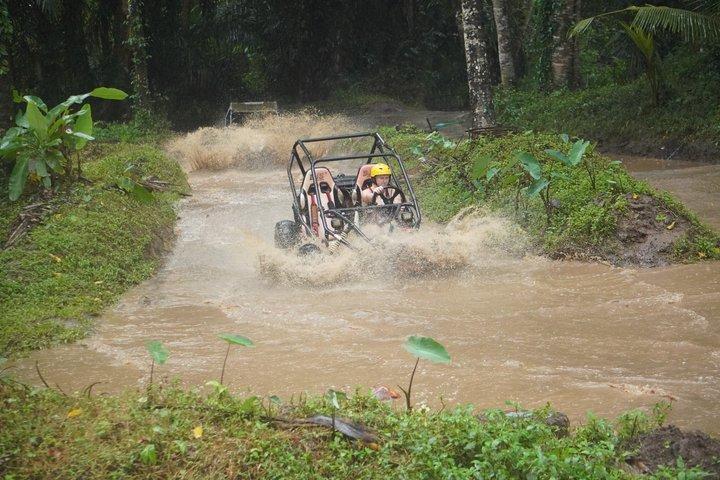 Ubud UTV Jungle Buggy Avventura con pranzo e ritiro