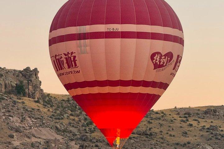 カッパドキア熱気球フライトとオプション