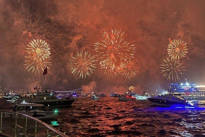 Bosphorus New Year Party Fireworks with Belly Dancer Show