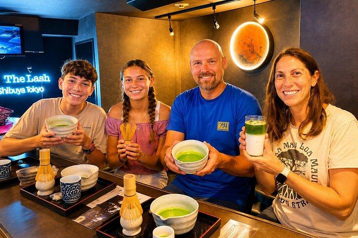 東京：抹茶発見 - 渋谷で自分だけの抹茶ラテを作ろう