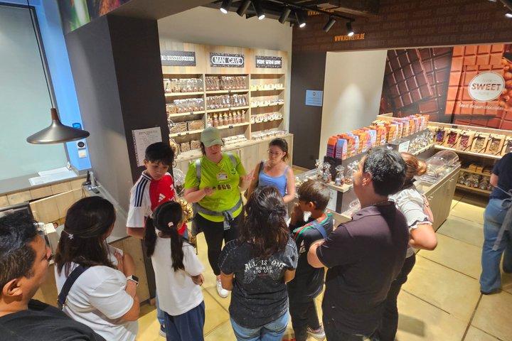 Bruges: The sweetest chocolate walking tour for all ages
