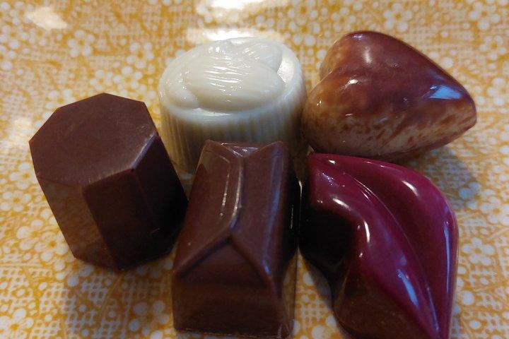 Bruges: The sweetest chocolate walking tour for all ages