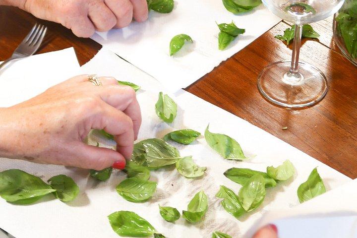 ヴェルナッツァ、チンクエ・テッレのペストとパスタ教室