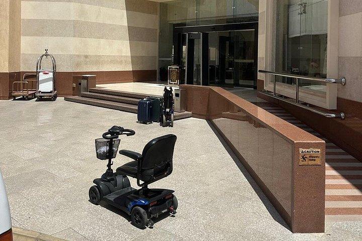 シャルムエルシェイクの折りたたみモビリティスクーターレンタル