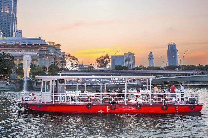 Singapore River Sightseeing Cruise by WaterB