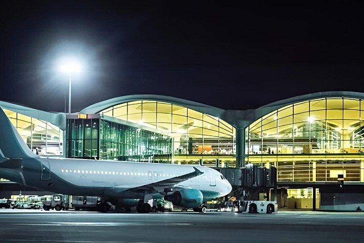 Private Transfers Between Amman, Airport and Petra