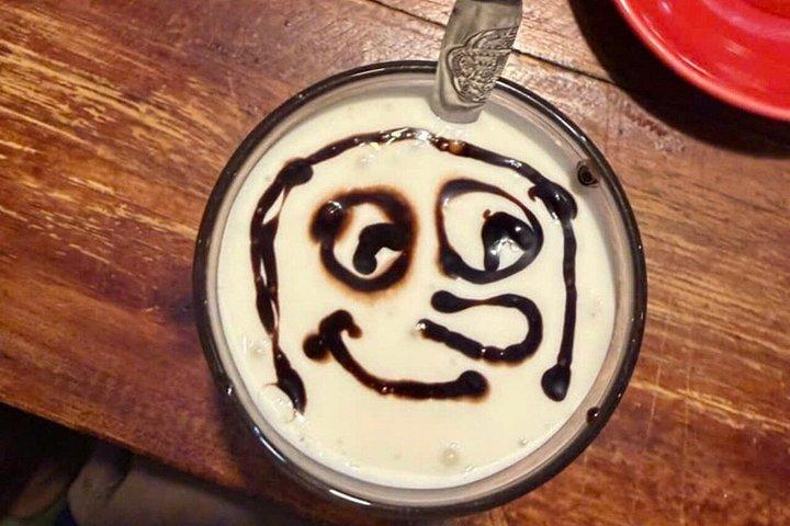 ハノイは、地元の人々と遺産の家で4〜6象徴的なコーヒーを作る