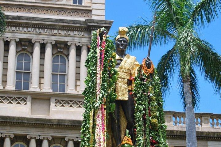 Honolulu Scavenger Hunt & Highlights Self-Guided Walking Tour