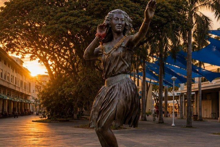 Honolulu Scavenger Hunt & Highlights Self-Guided Walking Tour