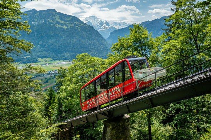 Biglietto della funicolare di andata e ritorno Interlaken Harder Kulm