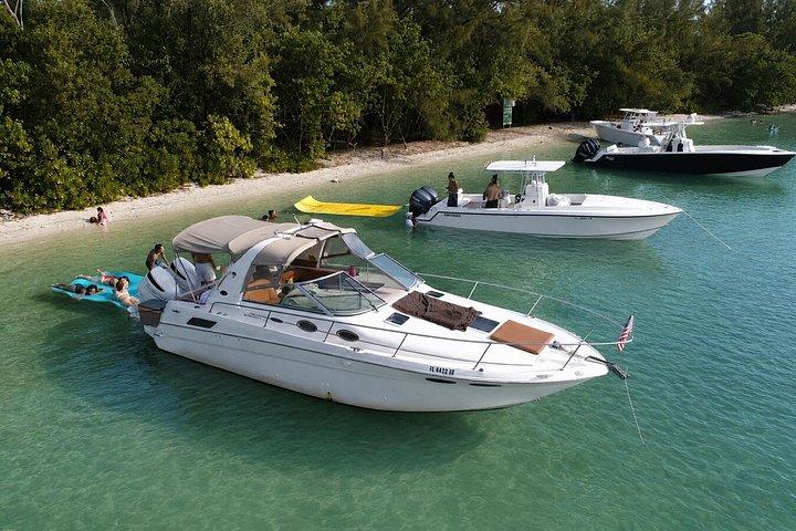 Miami Private Bootstour Skyline, Star Island & Sandbar