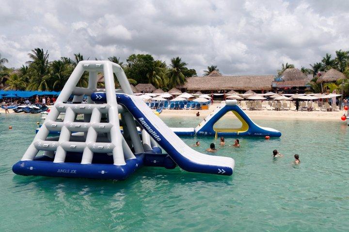 Cozumel All-Inclusive Day Pass Beach Club Carlos'n Charlie's