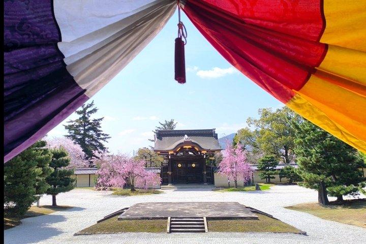 ホテル送迎付きの京都プライベートカスタムツアーとガイド