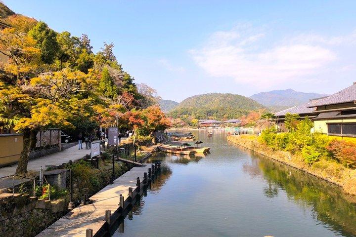 ホテル送迎付きの京都プライベートカスタムツアーとガイド