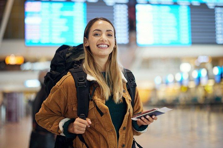 タンソンニャット空港ファストトラックVIPサービス（ホーチミン市）