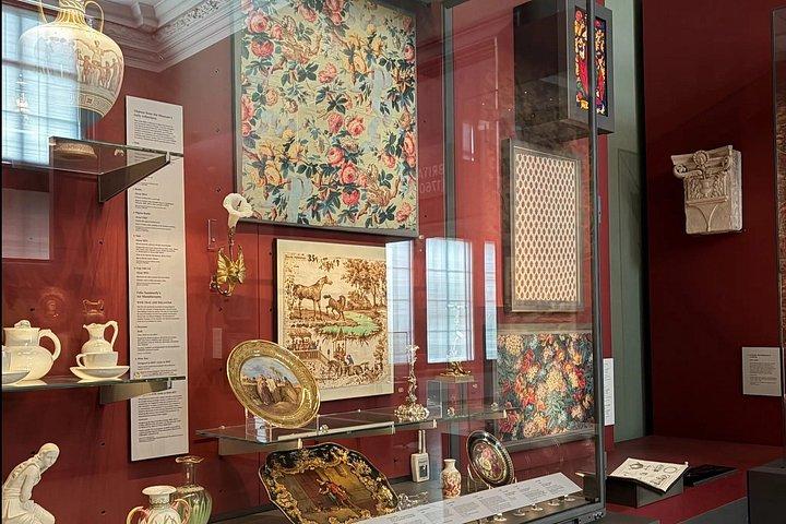 ビクトリア＆アルバート博物館オーディオガイド：味に対する監督の戦争