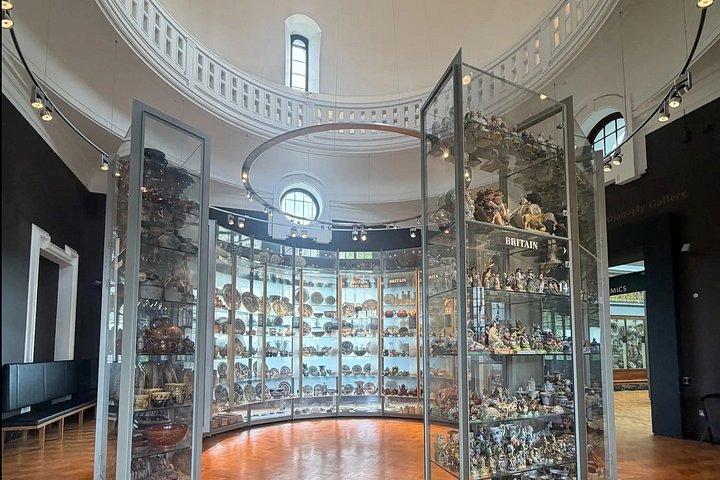 ビクトリア＆アルバート博物館オーディオガイド：味に対する監督の戦争