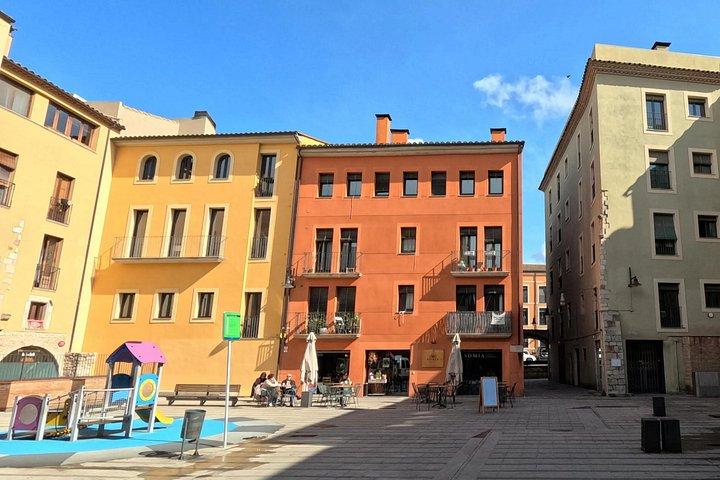 ジローナのローマ旧市街セルフガイド付きウォーキングツアー
