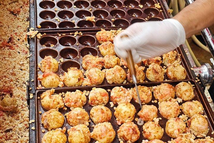 Osaka Eats Food Tour with 15+ Tastings