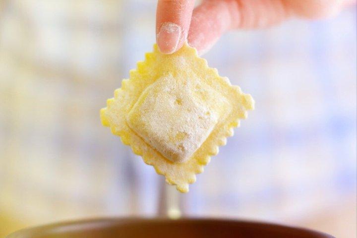 Pasta Night : トロントの手作りラビオリ