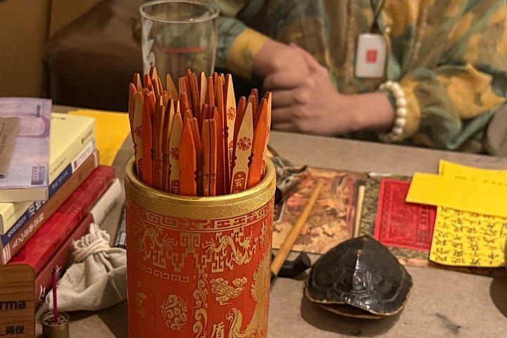 上海後暗い道教占いバーホッピング