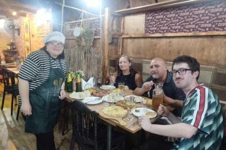 プライベート料理教室：キンカリ、アジャルリ・ハチャプリ＆ワイン