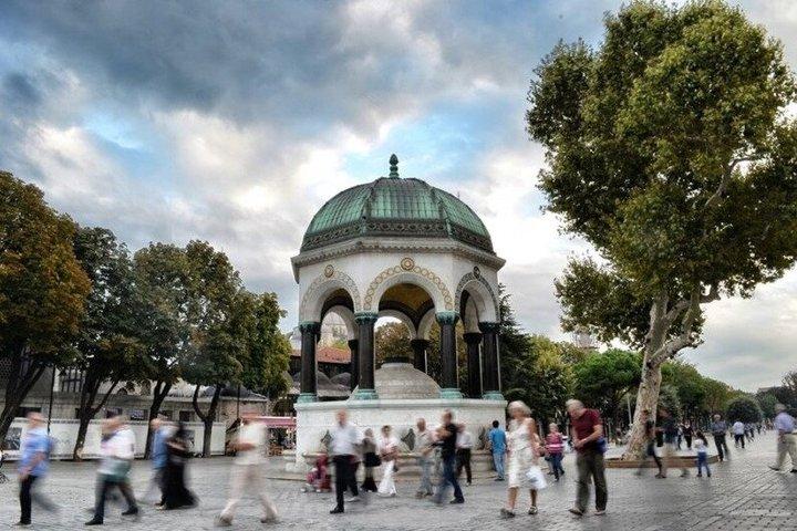 Istanbul Jewels: Old City Experience with Airport Transfer