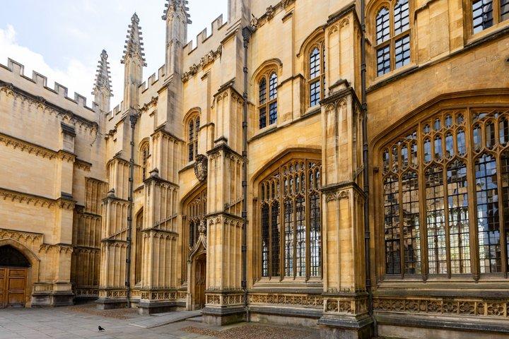 Oxford On Screen Walking Tour