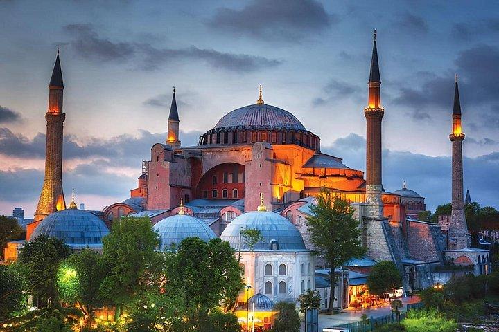 Istanbul Dream: Old City, Ottoman Markets Tour & Whirling Dervish