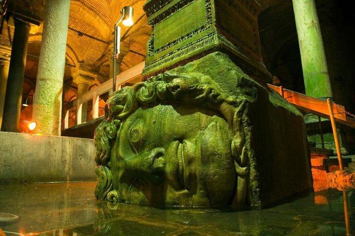 Istanbul Jewels: Old City Experience with Airport Transfer