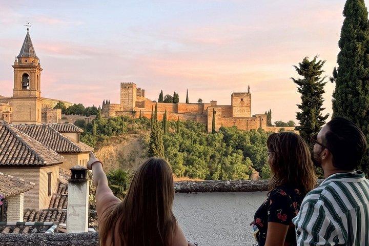 Passeio pelos mirantes de Albaicín e Sacromonte: Vistas do pôr do sol