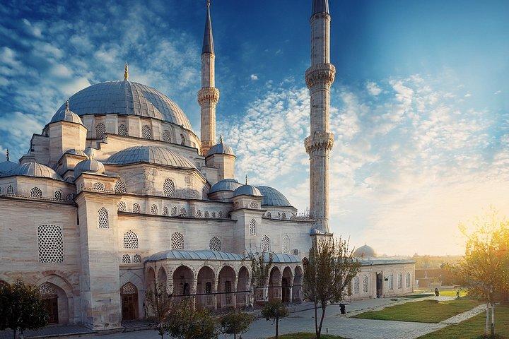 Istanbul Dream: Old City, Ottoman Markets Tour & Whirling Dervish
