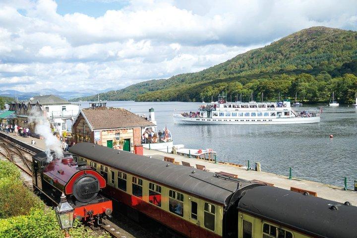 Lake District au départ de Manchester Y compris Lake Cruise & Train