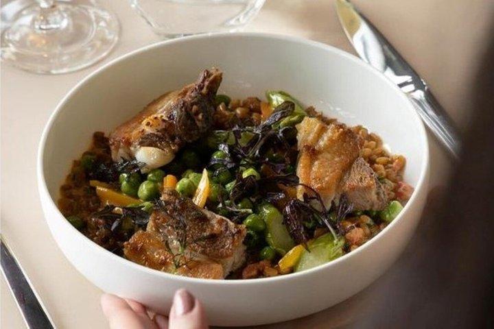 Almoço ou jantar na Madame Brasserie com cruzeiro no rio Sena