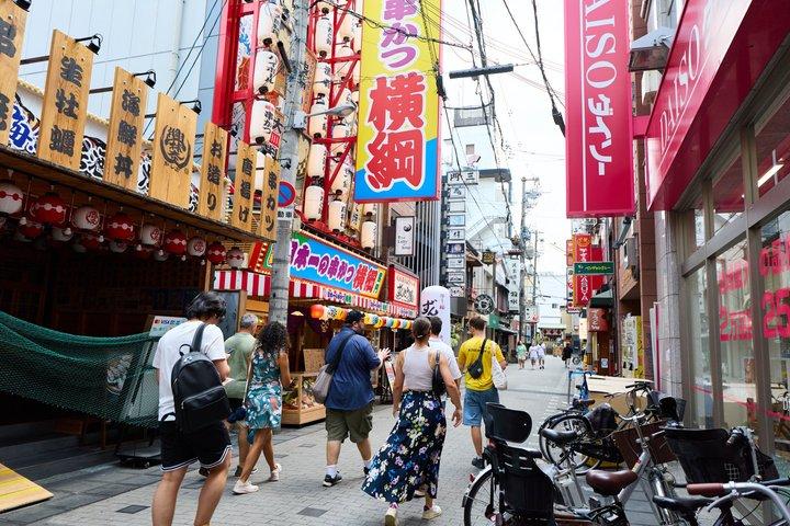 Osaka Walking Tour: Dotonbori, Kuromon Market & Street Food