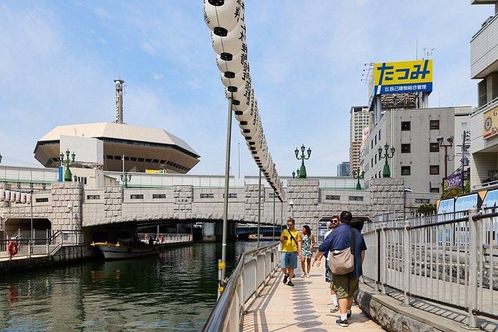大阪散策ツアー：道頓堀・黒門市場＆屋台料理
