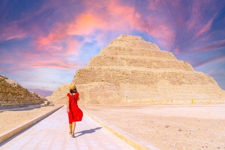 Saqqara Pyramids and Authentic Egyptian Cooking Experience