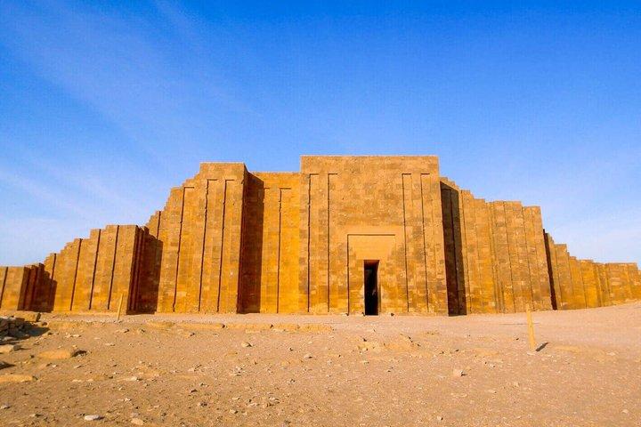 Saqqara Pyramids and Authentic Egyptian Cooking Experience